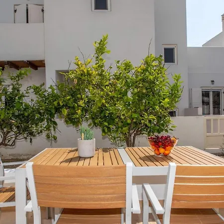 Sorokos 8 Apartment