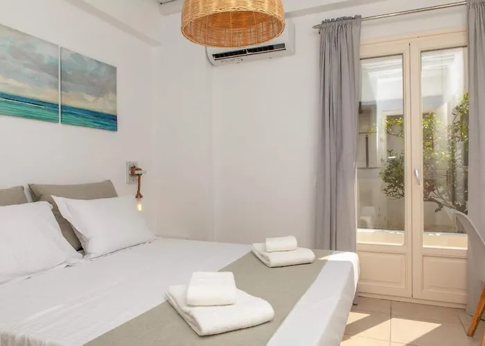 Sorokos 8 * Naxos City